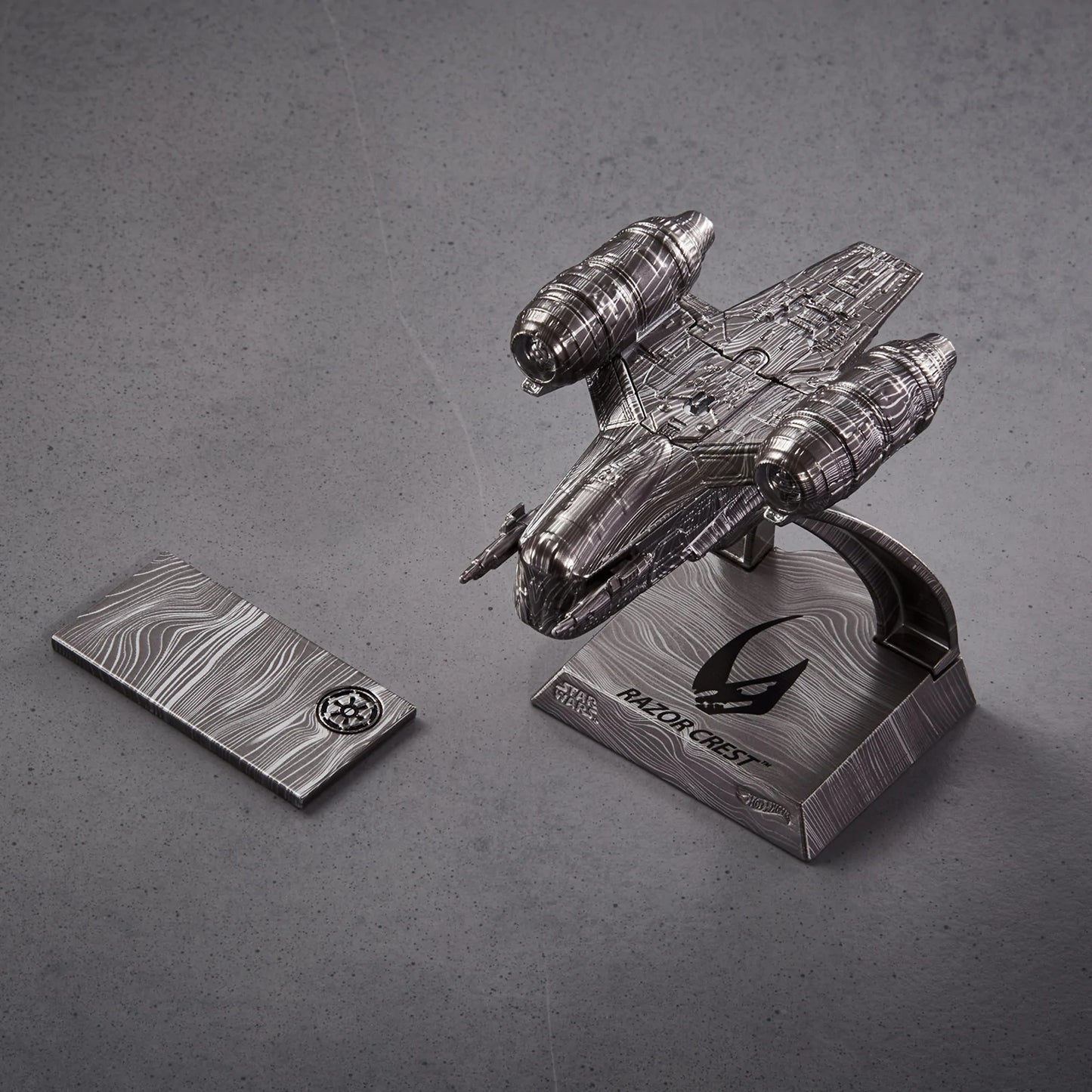 Collection Hot Wheels Star Wars™ Razor Crest™ - Vaisseau Star Wars™ - Édition Beskar - HGT96 - SDCC 2022