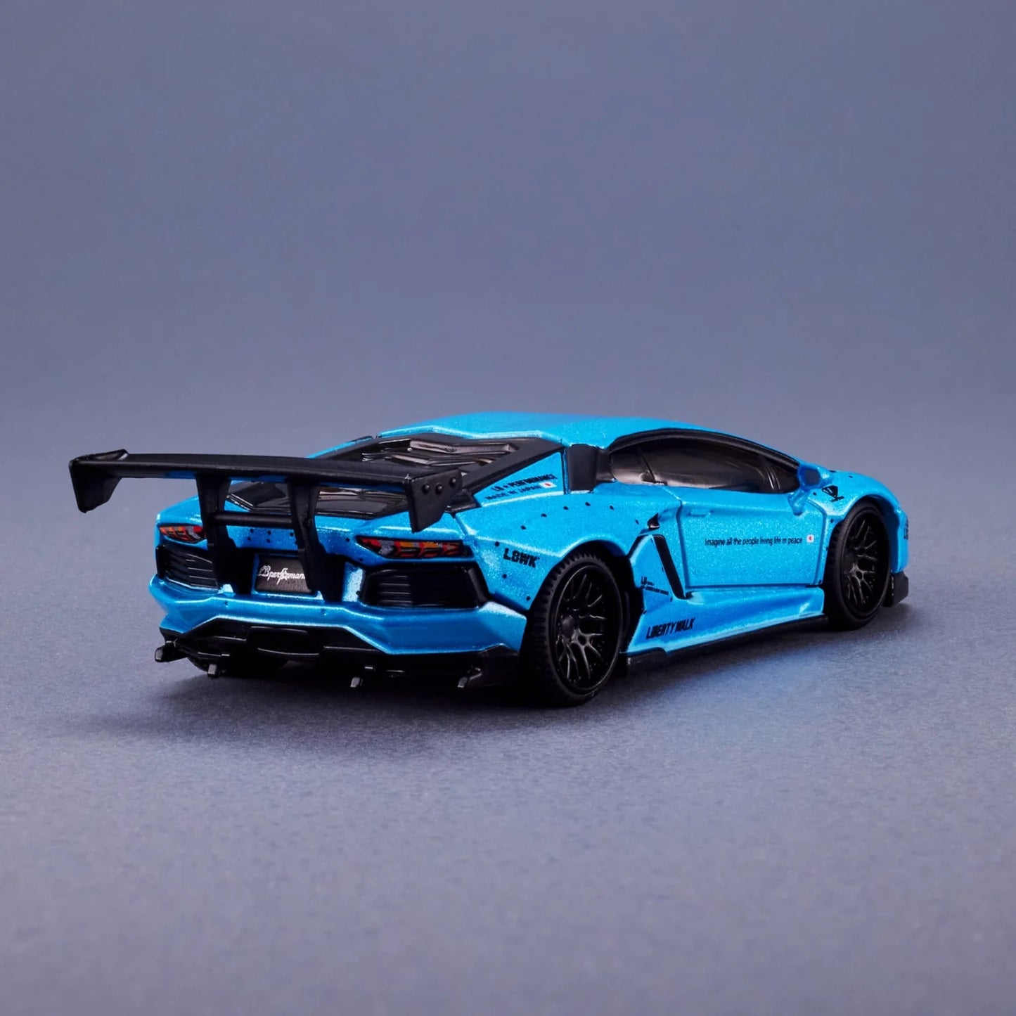 Hot Wheels Collectors Elite 64 Series LBWK Lamborghini Aventador LP 700-4 - HGW14