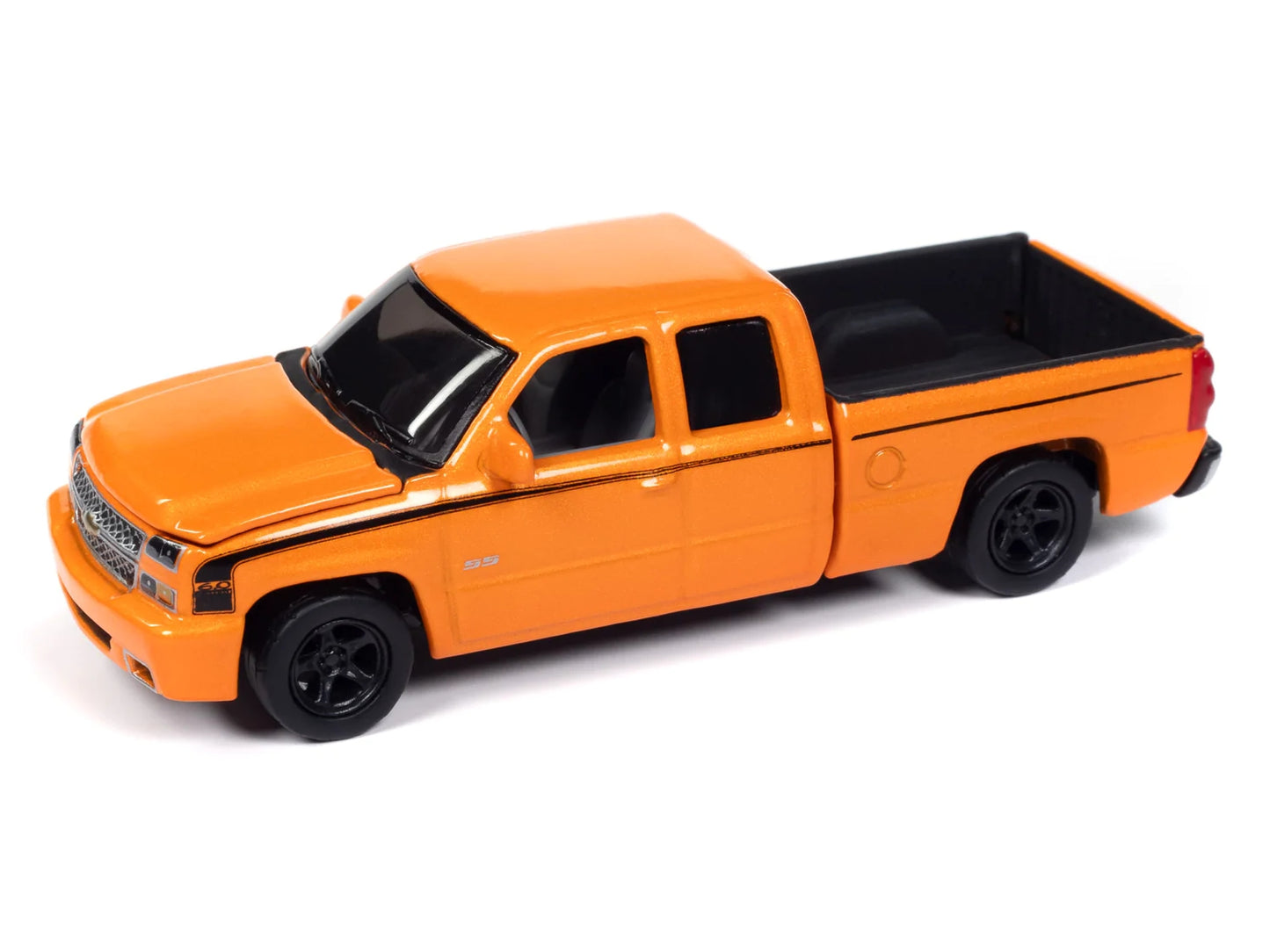 Auto World 2006 Chevy Silverado SS (Exclusiva de AW) Diecast a escala 1:64 - SCM169