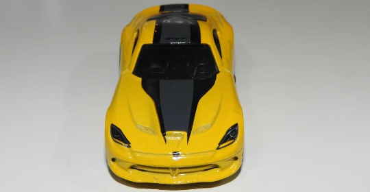 Hot Wheels 2013 SRT Viper HW Workshop 2014 BFD76 - Más (+) un Hot Wheel de bonificación