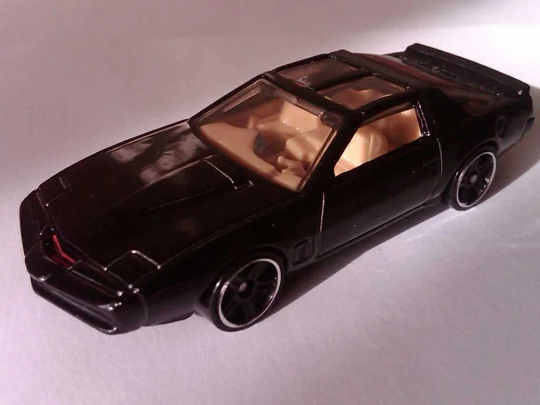 Hot Wheels KITT HW Screen Time DTX38 - Más (+) un Hot Wheel de bonificación - Knight Rider