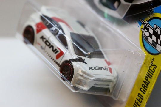 Broken Blister - Hot Wheels Ford Focus RS HW Speed Graphics DTX64 - Más (+) un Hot Wheel de bonificación - Raro y HTF - Broken Blister