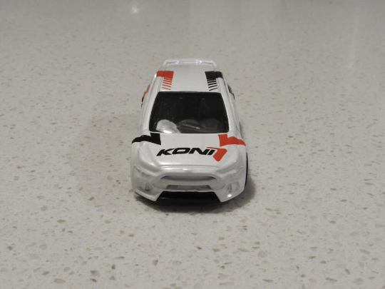 Broken Blister - Hot Wheels Ford Focus RS HW Speed Graphics DTX64 - Más (+) un Hot Wheel de bonificación - Raro y HTF - Broken Blister