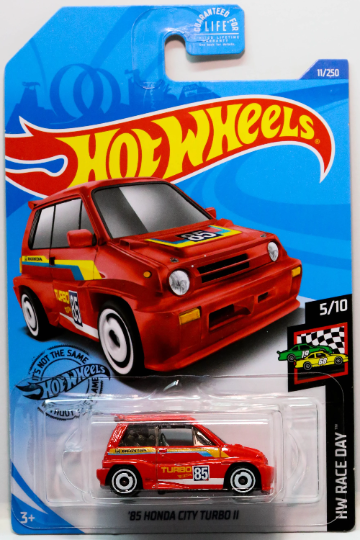 Hot Wheels '85 Honda City Turbo II HW Race Day GHF22 - Más (+) un Hot Wheel de bonificación