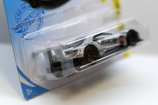 Hot Wheels 2016 Ford GT Race HW Speed Graphics GRY40 - Más (+) un Hot Wheel de bonificación