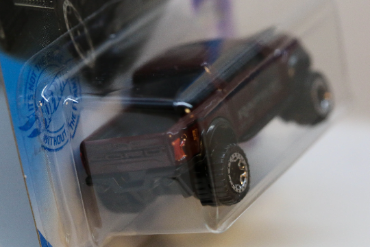 Hot Wheels '17 Ford F-150 Raptor HW Torque GTB91 - Más (+) una rueda caliente de regalo