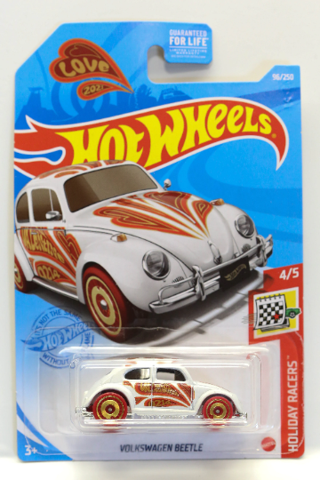 Hot Wheels Volkswagen Beetle HW Holiday Racers GTC73 - Valentine Edition