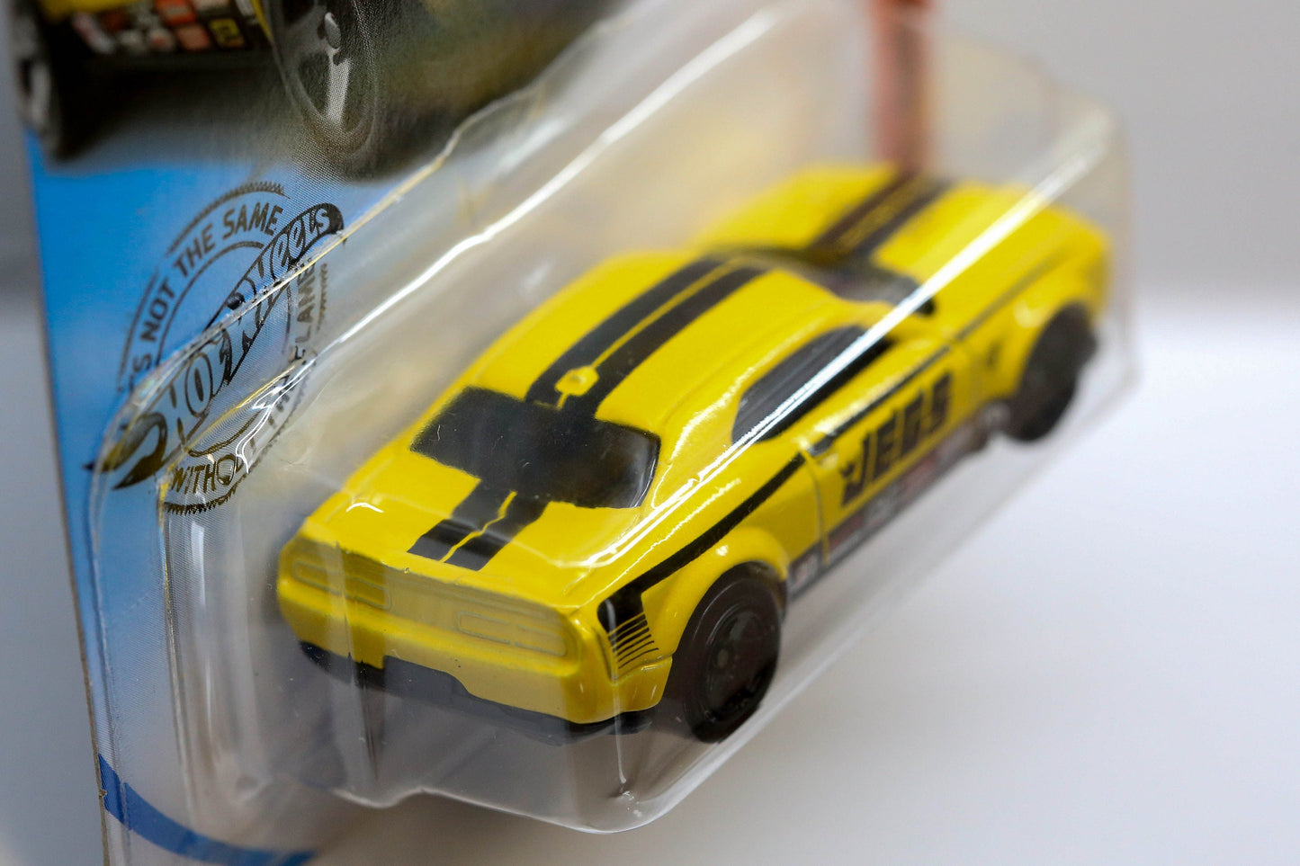 Hot Wheels '18 Dodge Challenger SRT Demon HW Muscle Mania GHD04 - Raro y HTF - Más (+) un Hot Wheel de bonificación