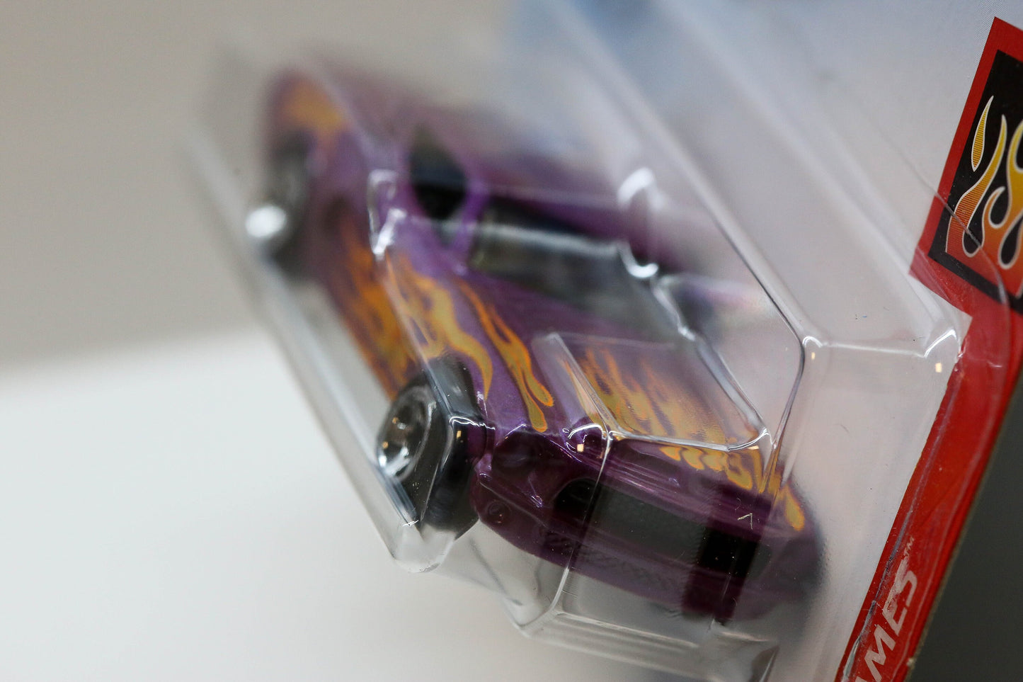 Hot Wheels '69 Shelby GT500 HW Flames GHF58 - Más (+) un Hot Wheel de bonificación