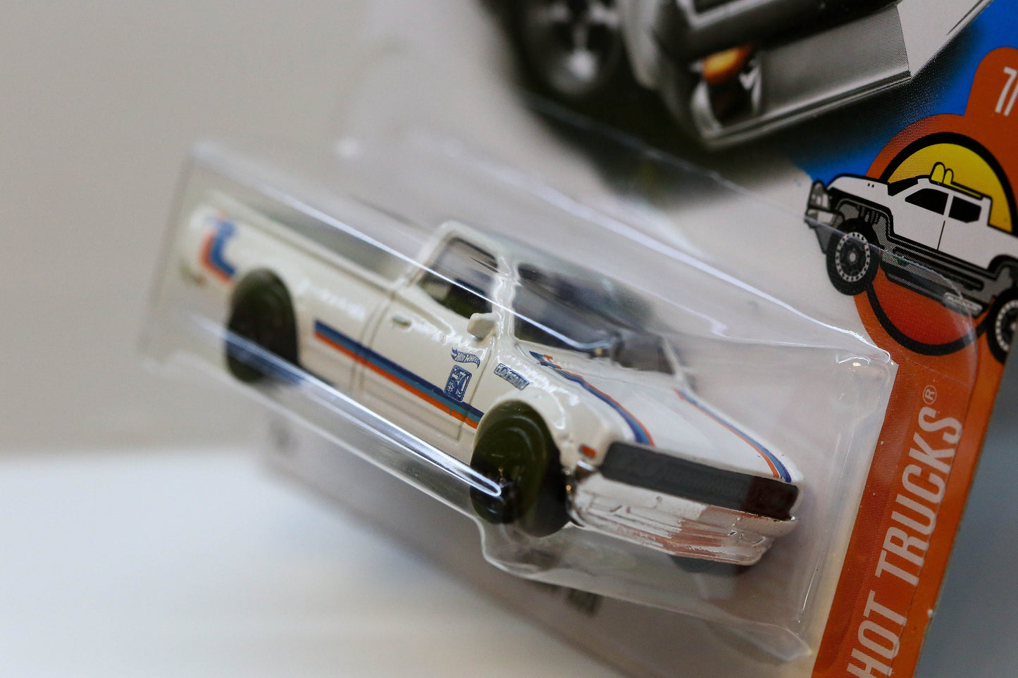 Hot Wheels Datsun 620 Pickup HW Hot Trucks DTX75 - Plus (+) un bonus Hot Wheel - Rare et HTF