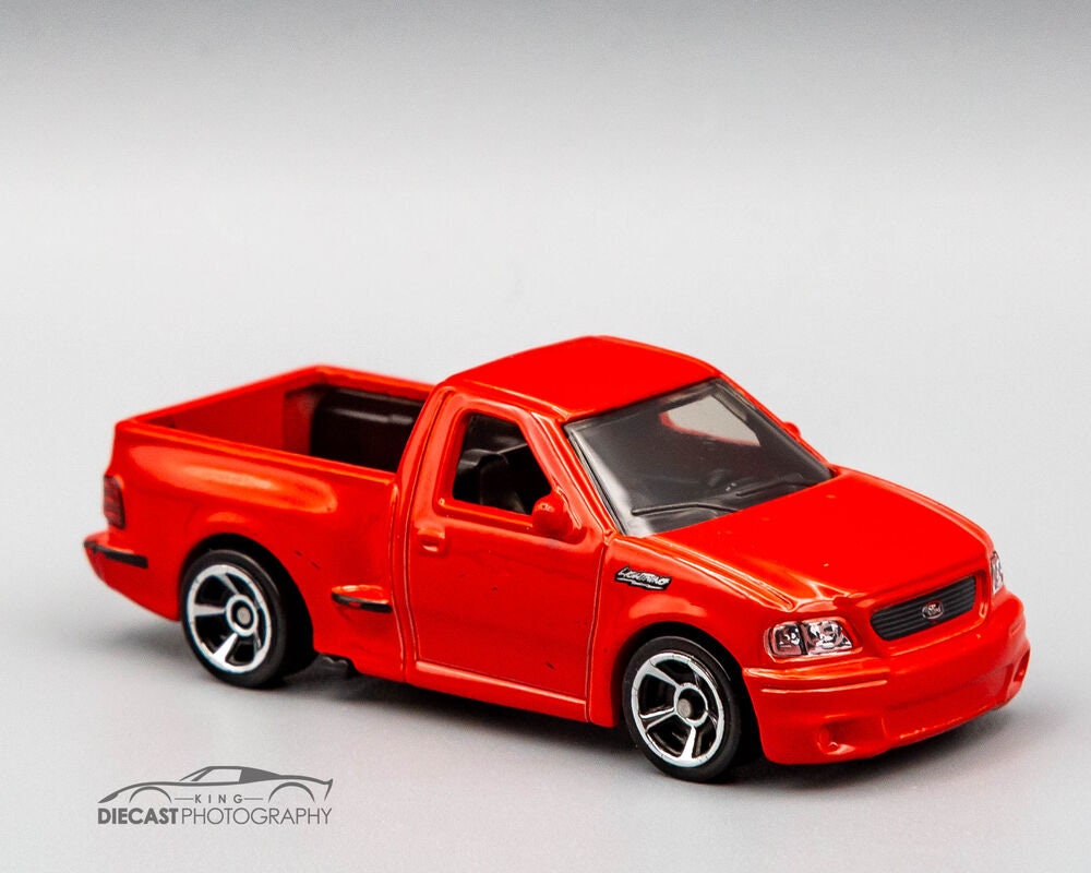 Camionetas Ford F-150 Lightning Hot Wheels '99, HW, GRY97