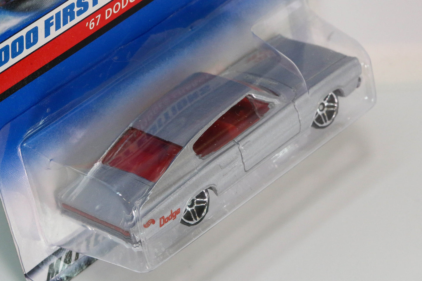 Dodge Charger clásico Hot Wheels del 67 - Primeras ediciones del año 2000 24381