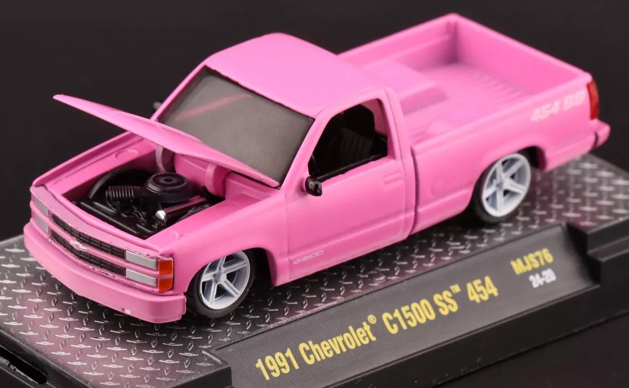 M2 Machines 1991 Chevrolet C1500 SS 454 - 31500-MJS76 - 24-20 - Semi Gloss Pink