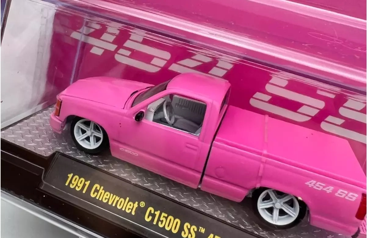 M2 Machines 1991 Chevrolet C1500 SS 454 - 31500-MJS76 - 24-20 - Semi Gloss Pink - Chase