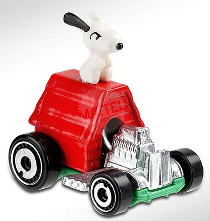 Hot Wheels Snoopy HW City CFK19