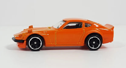 Hot Wheels Custom Datsun 240Z HW Factory Fresh DVB43 - Plus (+) a Bonus Hot Wheel