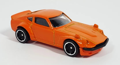 Hot Wheels Custom Datsun 240Z HW Factory Fresh DVB43 - Plus (+) a Bonus Hot Wheel