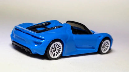 Hot Wheels Porsche 918 Spyder HW Porsche GHD22 - Plus (+) a Bonus Hot Wheel