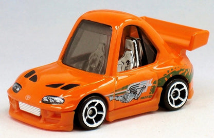 Hot Wheels '94 Toyota Supra HW Tooned HKG62 - Plus (+) a Bonus Hot Wheel