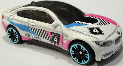Hot Wheels Neon Speeders Series - 2026 Mix 2 - Walmart Exclusive - HLH72-JKY01 - Set of Eight (8) Cars