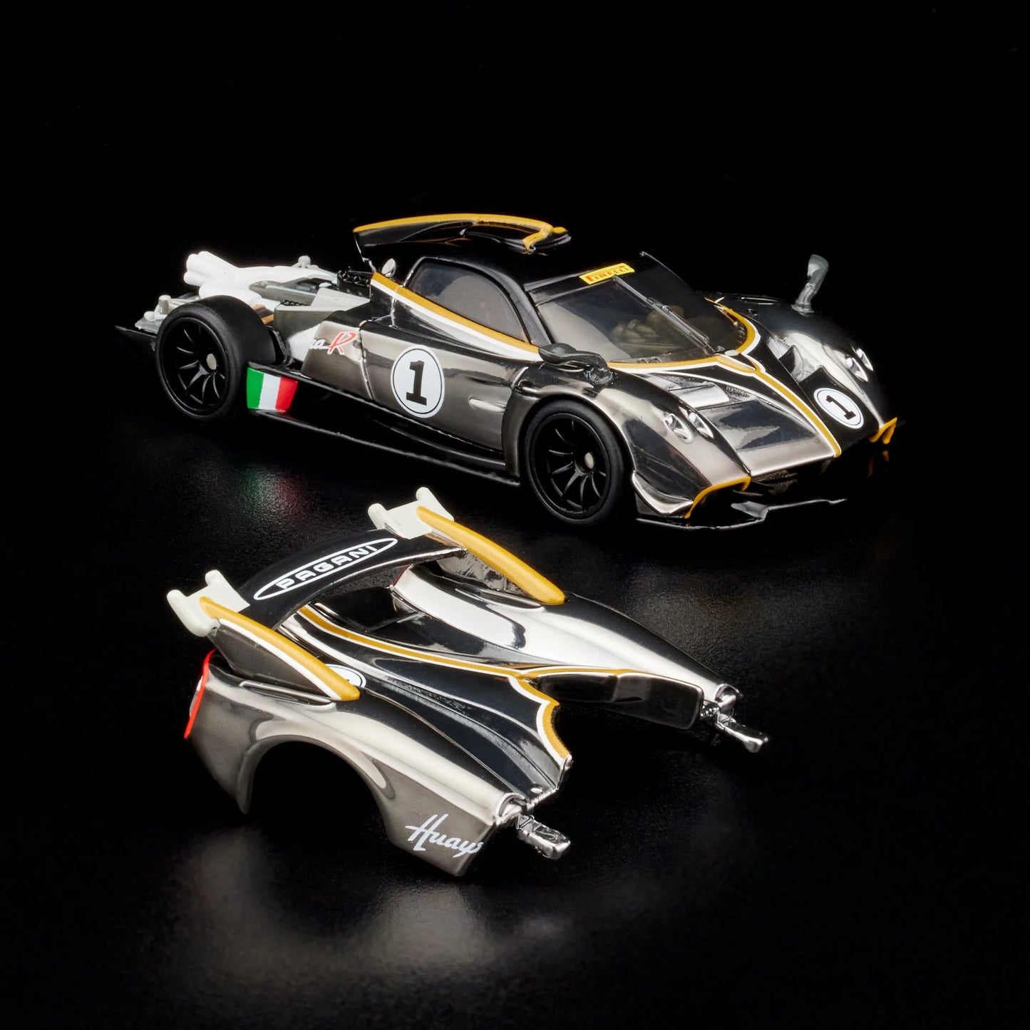 Hot Wheels Collectors RLC Exclusive ‘21 Pagani Huayra R - HMY25