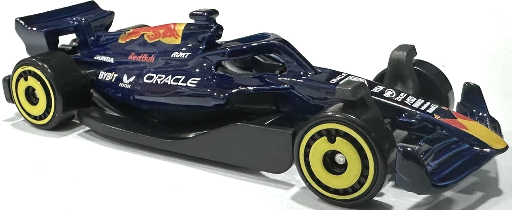 Hot Wheels Formula 1 Oracle Red Bull Racing HW Track Aces HYW10