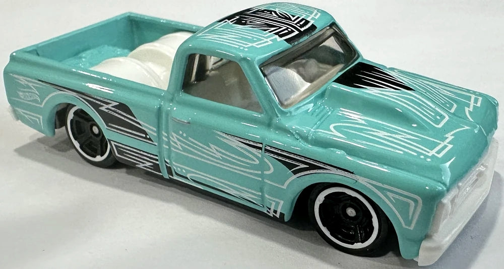 Hot Wheels '67 Chevy C10 HW Hot Trucks HYW74