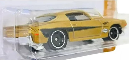 Hot Wheels '70 Chevy Camaro RS HW '70s vs. '90s HYX03