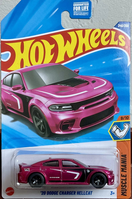 Hot Wheels '20 Dodge Charger Hellcat HW Muscle Mania JBC47 - 2025 Super Treasure Hunt