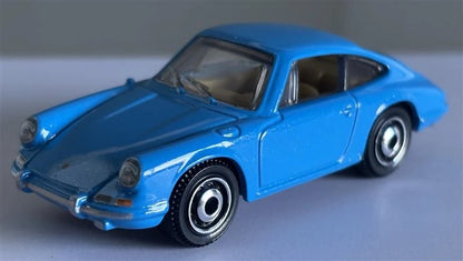 MATCHBOX 1965 Volkswagen 1600 TL Fastback HVN19 - Serie de piezas móviles