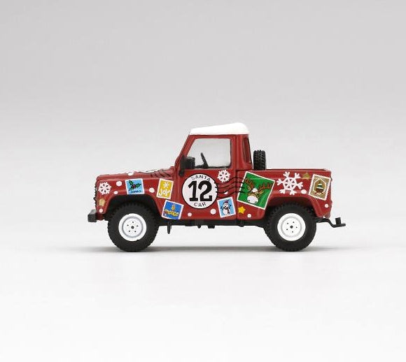 MINI GT Land Rover Defender 90 Pickup -  Christmas Edition #320 - MGT00320-R