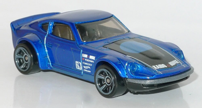 Hot Wheels Nissan Fairlady Z HW Speed Graphics DHP27 - Plus (+) a Bonus Hot Wheel