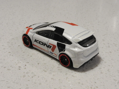 Broken Blister - Hot Wheels Ford Focus RS HW Speed Graphics DTX64 - Plus (+) a Bonus Hot Wheel - Rare and HTF - Broken Blister