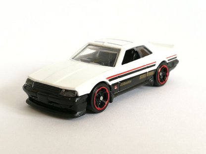 Hot Wheels Nissan Skyline RS (KDR30) HW Nightburnerz FYD11 - Plus (+) a Bonus Hot Wheel - Rare and VHTF