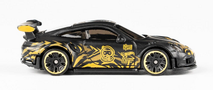 Hot Wheels Porsche 911 GT3 RS HW Exotics GHC30