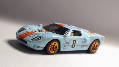 Hot Wheels Ford GT-40 HW Race Day GHC55 - Plus (+) a Bonus Hot Wheel - Gulf Livery