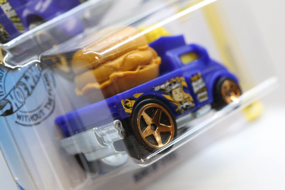 Hot Wheels Buns of Steel HW Fast Foodie GHD71 2020 - Treasure Hunt - Plus (+) a Bonus Hot Wheel