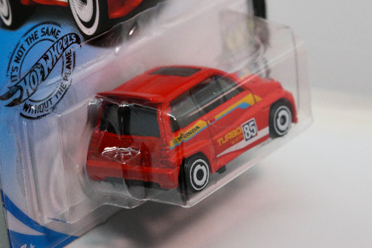 Hot Wheels '85 Honda City Turbo II HW Race Day GHF22 - Plus (+) a Bonus Hot Wheel