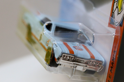 Hot Wheels '67 Oldsmobile 442 HW Muscle Mania GTB41 - Plus (+) a Bonus Hot Wheel - Gulf Racing