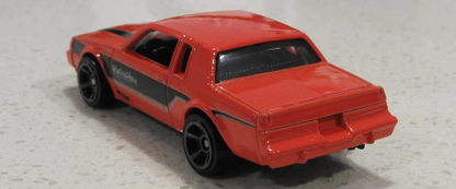 Hot Wheels '87 Buick Regal GNX HW Muscle Mania GTB43 - Plus (+) a Bonus Hot Wheel