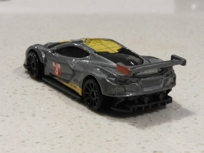 Hot Wheels Corvette C8.R HW Race Day GTB66 - Plus (+) a Bonus Hot Wheel