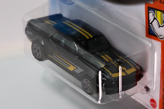 Hot Wheels '67 Ford Mustang Coupe HW Muscle Mania GTC15 - Plus (+) a Bonus Hot Wheel