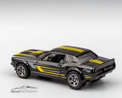 Hot Wheels '67 Ford Mustang Coupe HW Muscle Mania GTC15