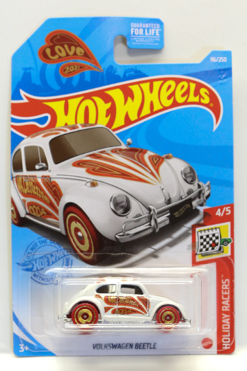 Hot Wheels Volkswagen Beetle HW Holiday Racers GTC73 - Valentine Edition - Plus (+) a Bonus Hot Wheel