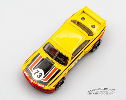 Hot Wheels '73 BMW 3.0 CSL Race Car HW Retro Racers HCW51 - Plus (+) a Bonus Hot Wheel