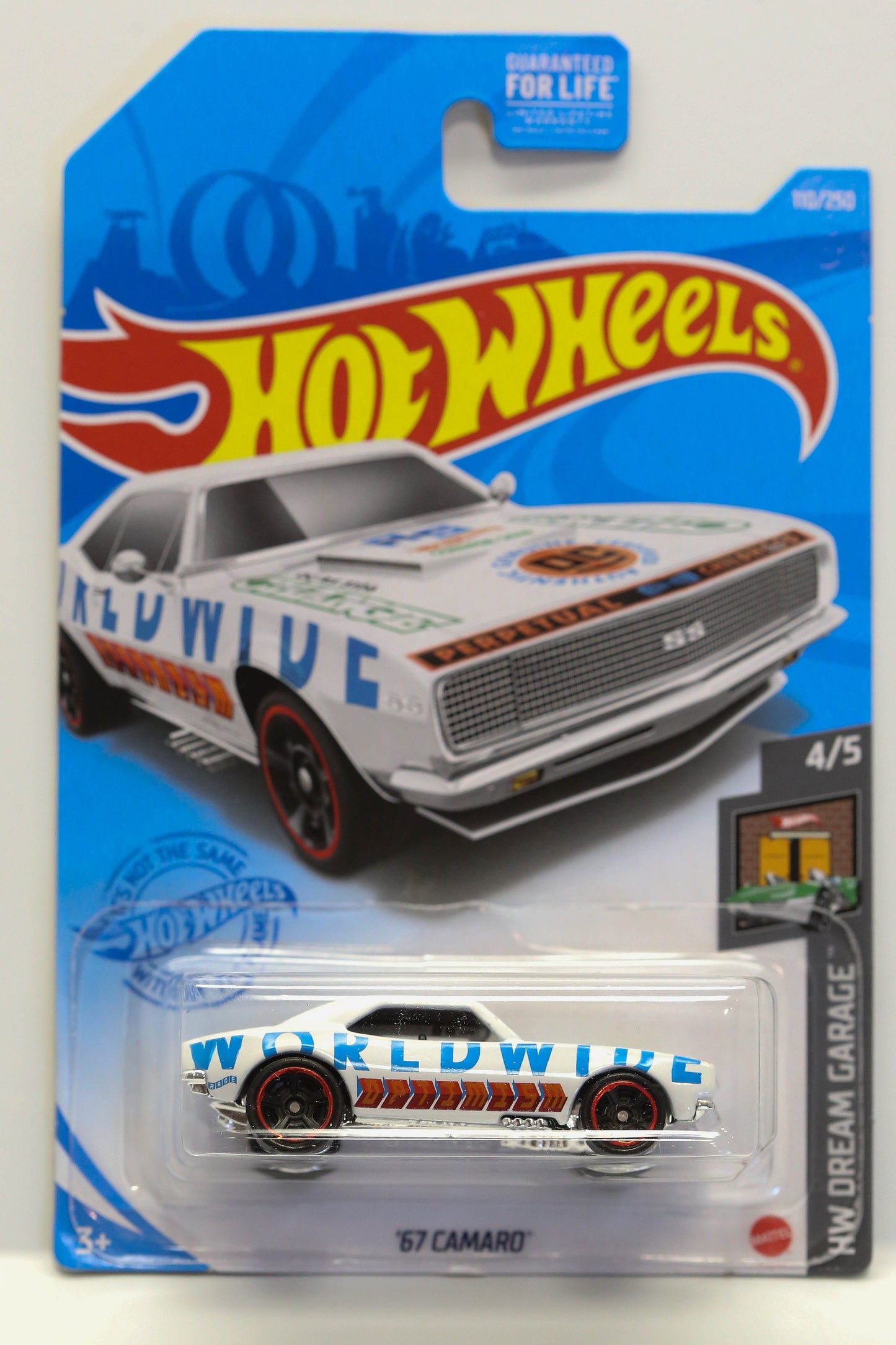 Hot Wheels '67 Camaro HW Dream Garage GRY12 - Plus (+) a Bonus Hot Wheel