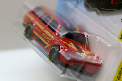 Hot Wheels Datsun Bluebird Wagon (510) HW Speed Graphics GHC90 - Plus (+) a Bonus Hot Wheel