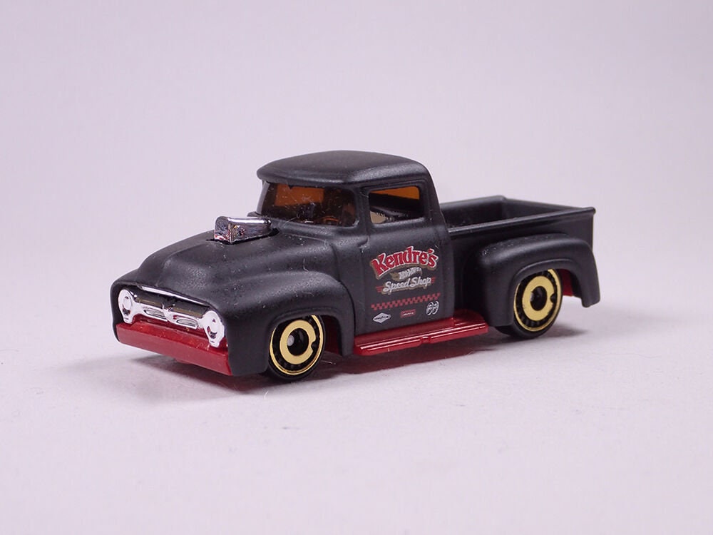 Hot Wheels Custom '56 Ford Truck HW Rod Squad FYC17 - Plus (+) a Bonus Hot Wheel