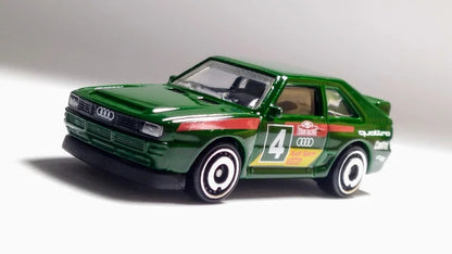 Hot Wheels '84 Audi Sport Quattro HW Baja Blazers FYF53 - Plus (+) a Bonus Hot Wheel